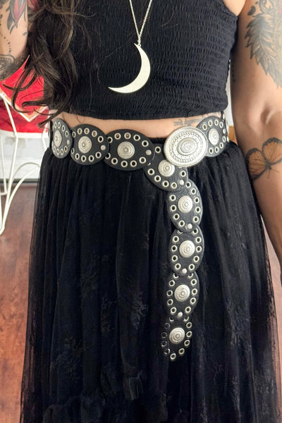 Eyelet Oval Disc Belt - 2 colors