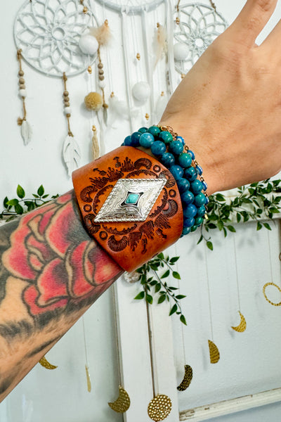 Handcrafted Diamond Piece Leather Bracelet