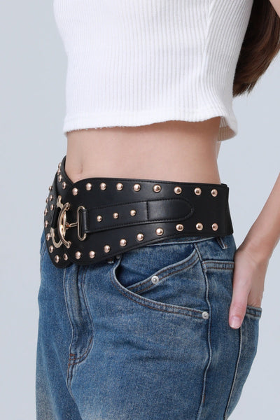 Vintage Bohemian Wide Belt – Studded Leather Waist Cincher ⛓️🌹