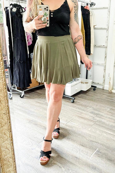 Size Small  // Flared Skort