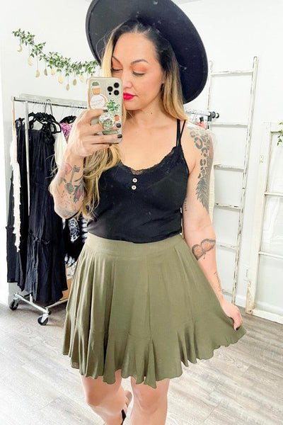 Size Small  // Flared Skort