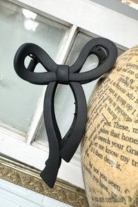 Matte Black Bow Claw Clip