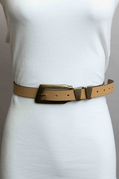 Minimalist Vegan Leather Belt – Sleek & Adjustable Buckle Strap