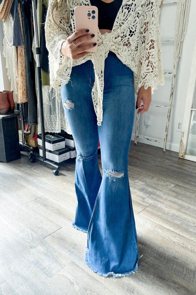Size 4/5 // Personal Closet Vibrant M.I.U Bellbottoms