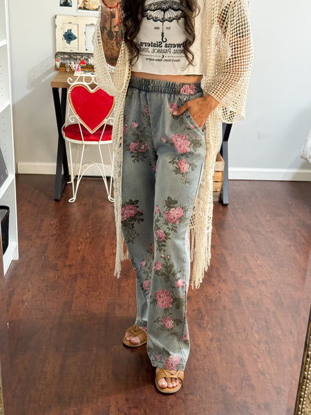Size Small // Personal Closet BiBi Floral Denim