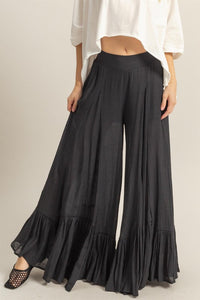 Size Small (2/4) SAMPLE // Black Ruffle Pants
