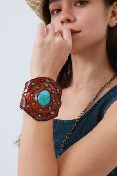 Aegean Boho Leather Cuff – Minimalist Bracelet 🌊