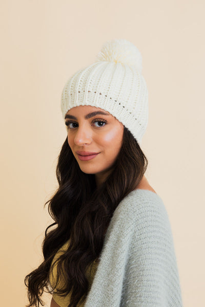 Chunky Cable Knit Pom Beanie