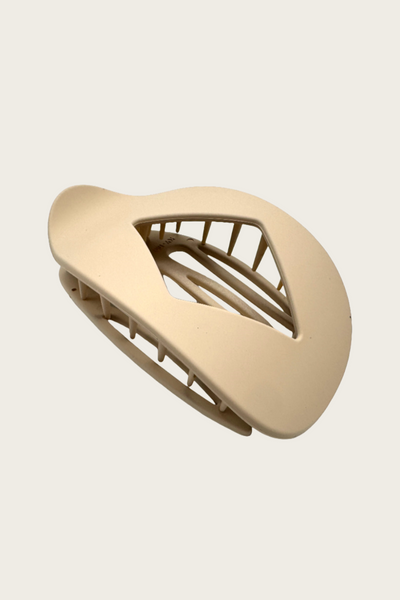 Matte ABS Hair Claw – Non-Slip Minimalist Clip ✨📎