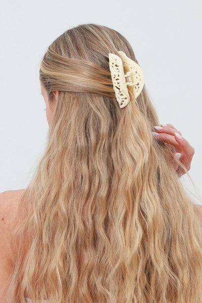 Openwork Engraving Hair Clip – New Fashion Detail 🌀