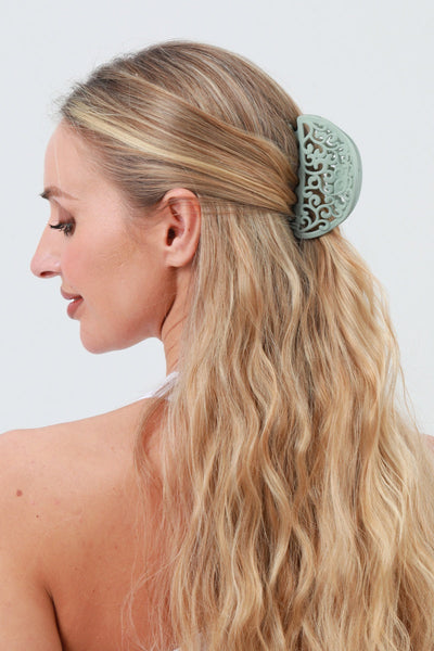 Openwork Engraving Hair Clip – New Fashion Detail 🌀