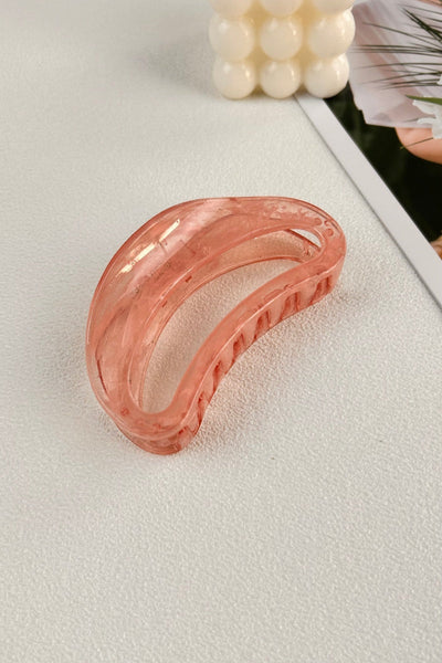 Crescent Moon Hair Clip – Minimalist Curve Design 🌙