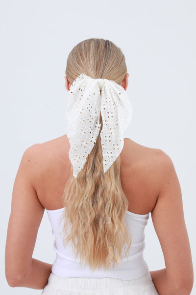 Vintage Charm: Floral Embroidered Cotton Scarf Scrunchie