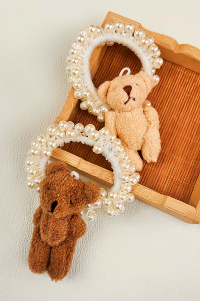 Cute Bear Pearl Scrunchie – Everyday Hair Charm 🐻