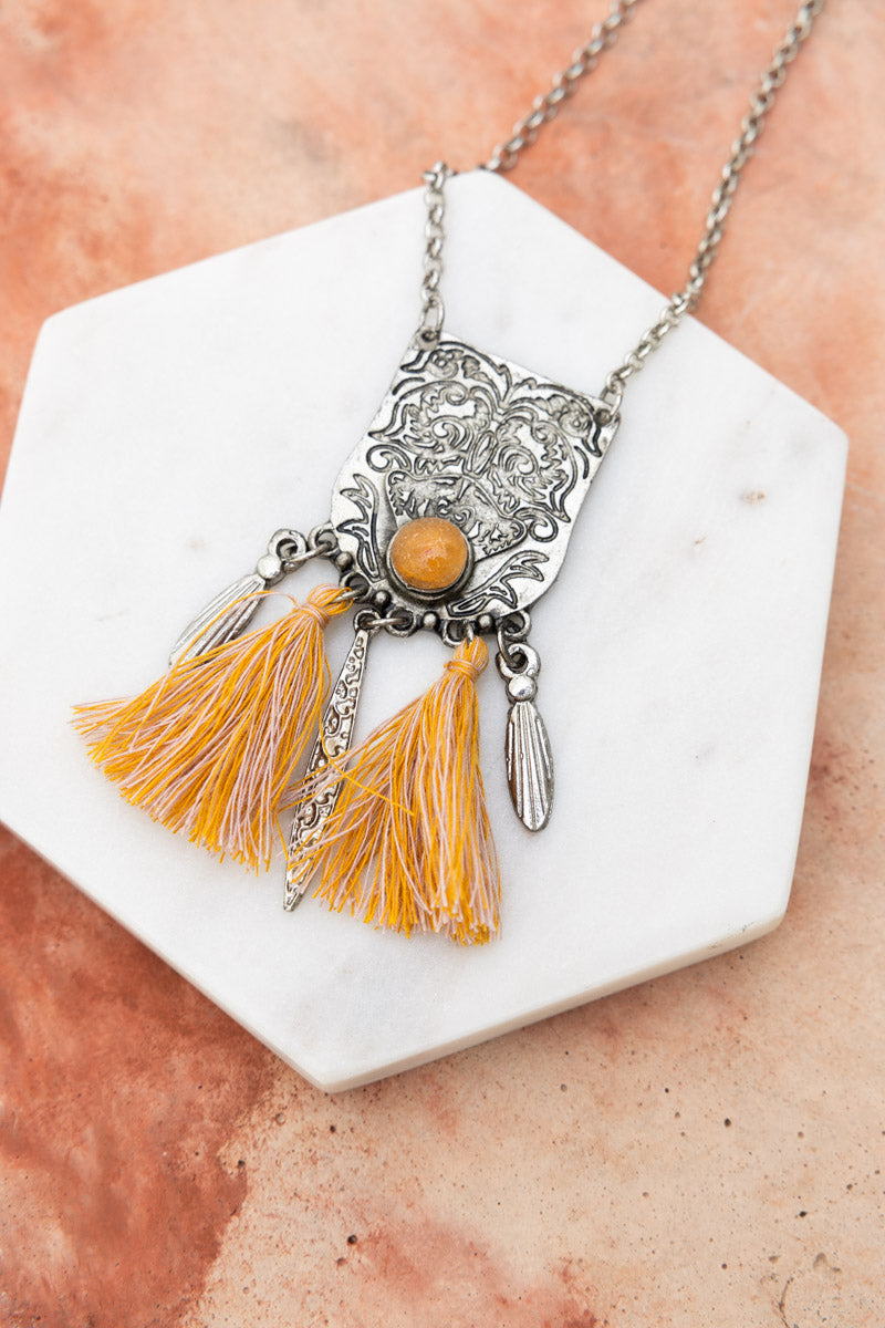 Western Bohemian Tassel Pendant Necklace 📿