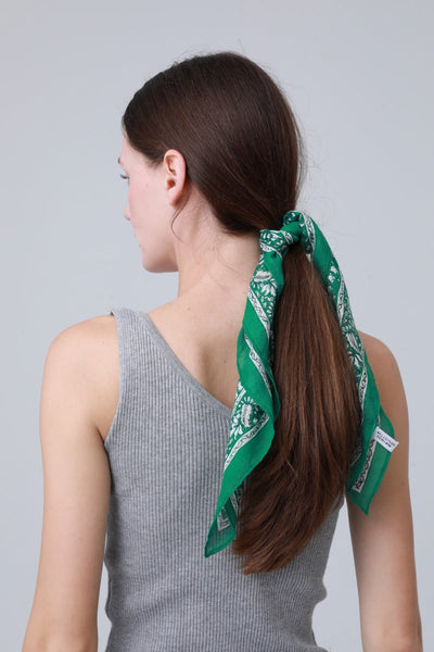 Printed Square Bandanas – Versatile Hair & Neck Scarf Set 🌸🧣