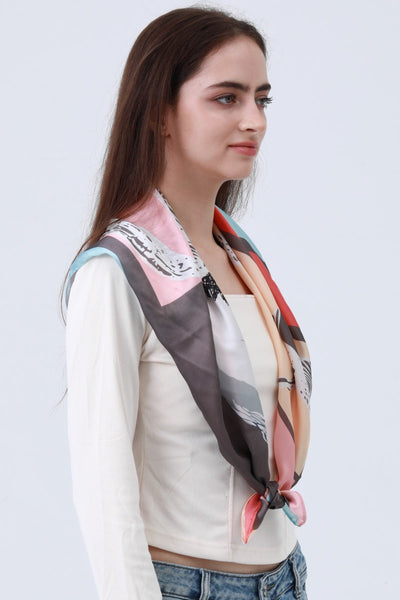 Equestrian Print Silk Scarf – Classic Horse Design 🐎🧣