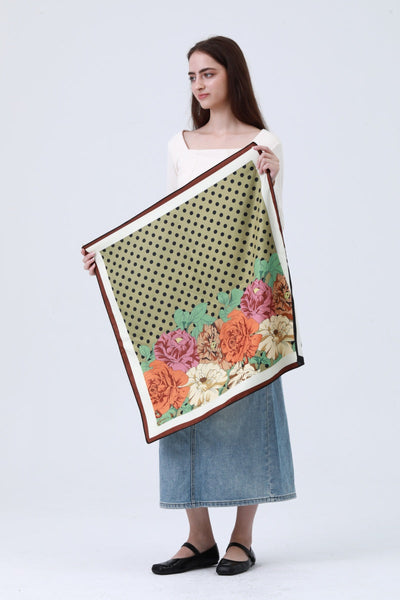 Polka Dot & Floral Reversible Bandana - Two-Way Silky Scarf 🌸🧣