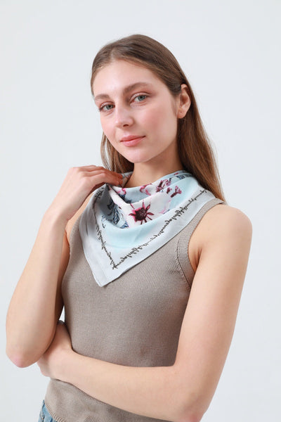 Camelia Floral Print Bandana – Smooth & Chic Scarf 🌺
