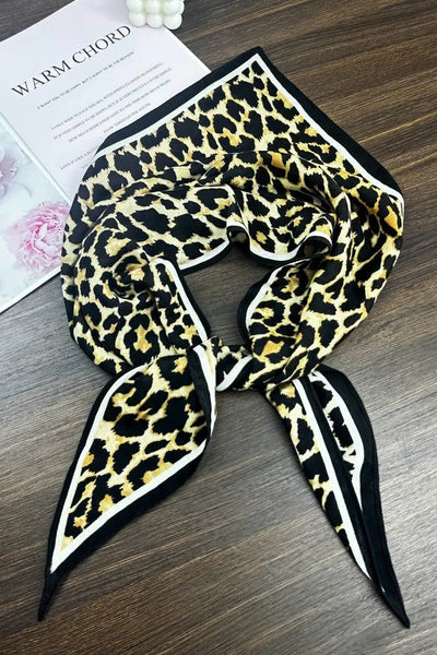 Women's Elegant Square Scarf with Abstract Leaf Print & Houndstooth Trim
