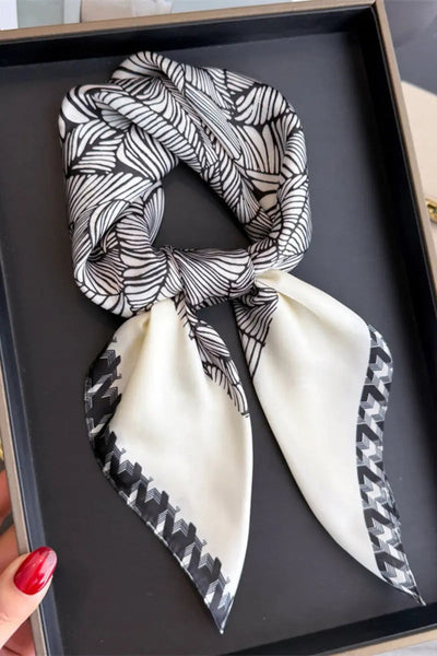 Women's Elegant Square Scarf with Abstract Leaf Print & Houndstooth Trim