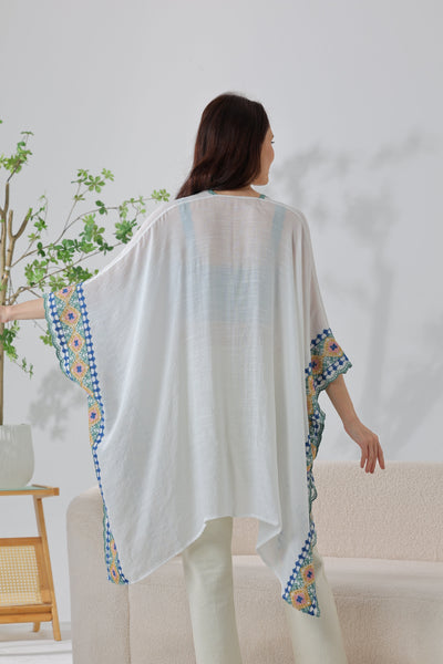 Gypsy Soul: Bohemian Embroidered Trim Kimono