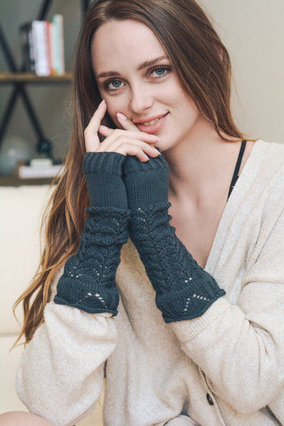 Texting-Friendly Arm Warmers – 5 colors ❄️📱