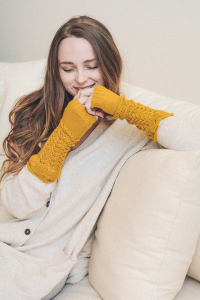 Texting-Friendly Arm Warmers – 5 colors ❄️📱