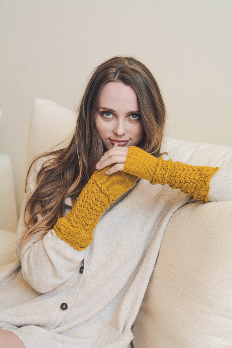 Texting-Friendly Arm Warmers – 5 colors ❄️📱