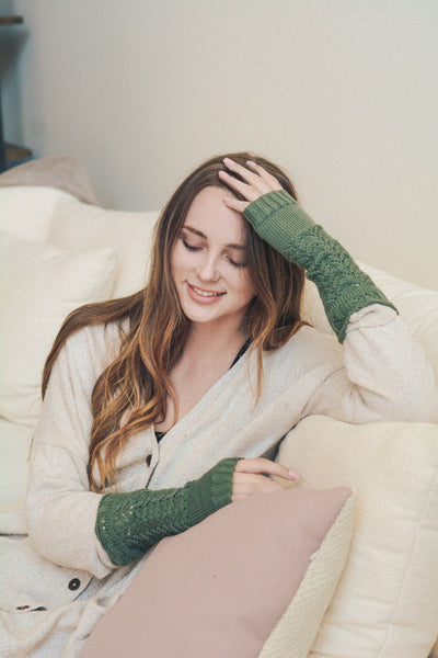 Texting-Friendly Arm Warmers – 5 colors ❄️📱