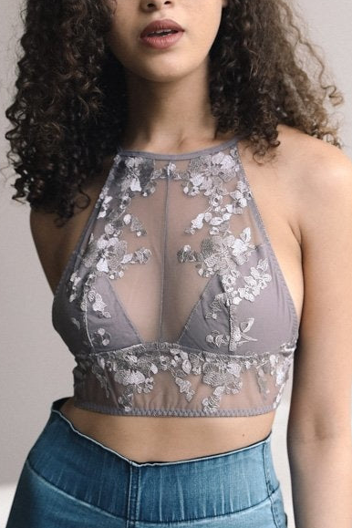 Flower Embroidery High Neck - 4 colors!