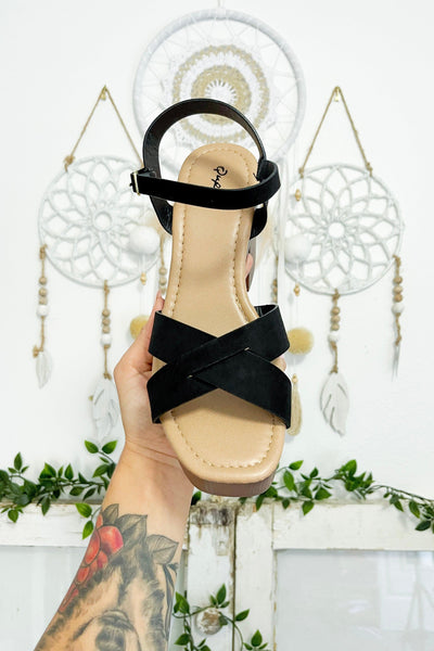 Size 6 // Black Platform Block Heel Sandal
