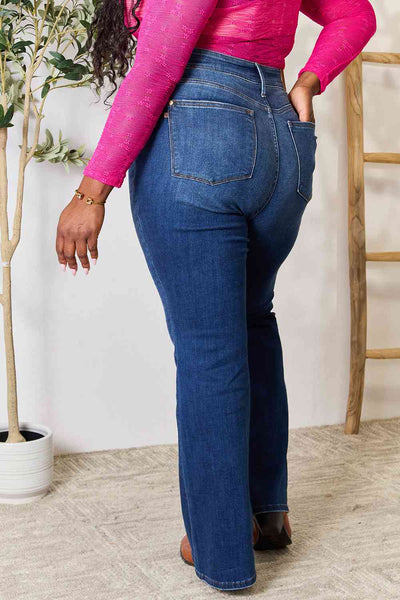 Judy Blue Jeans with Pockets